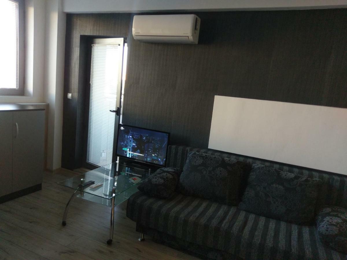 City Apart Apartment Sofia Bagian luar foto